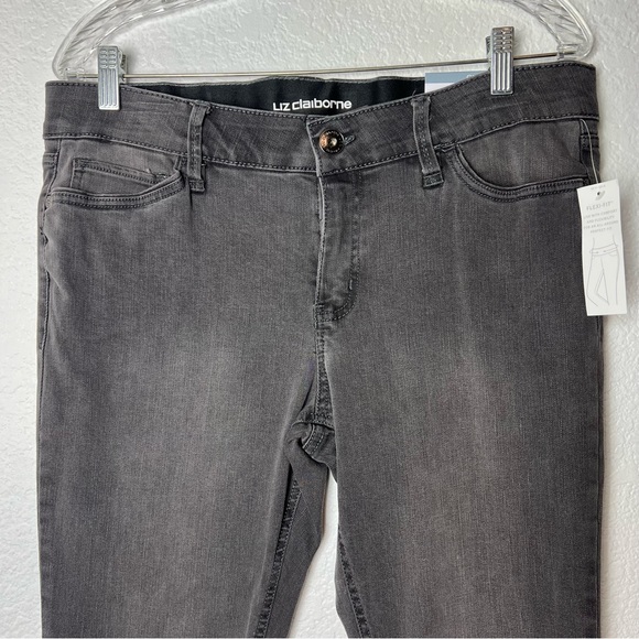 Liz Clairborne Grey Wash Mid Rise Denim stretch Jean - Picture 11 of 11